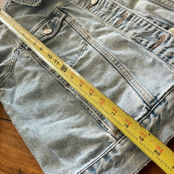 Topshop blue jean denim jacket distressed Light Wash size 10 - Picture 11 of 16